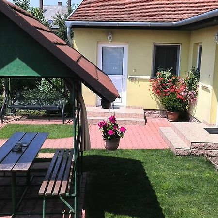 Apartman Kaszas Garden Mosonmagyarovar Bagian luar foto