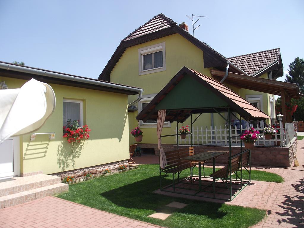 Apartman Kaszas Garden Mosonmagyarovar Bagian luar foto