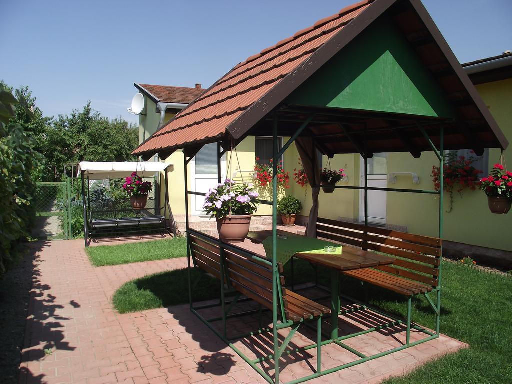 Apartman Kaszas Garden Mosonmagyarovar Bagian luar foto