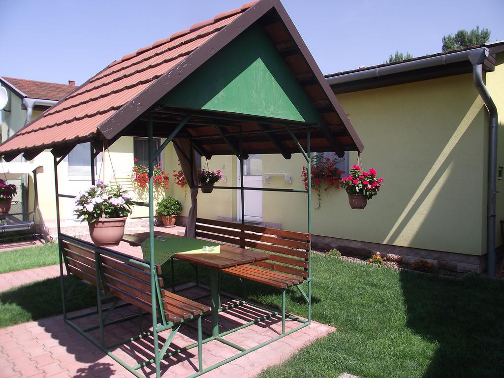 Apartman Kaszas Garden Mosonmagyarovar Bagian luar foto
