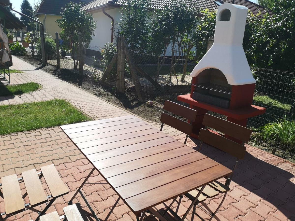 Apartman Kaszas Garden Mosonmagyarovar Bagian luar foto